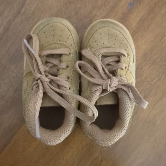 Toddler's Nike Force 1 LV8 3 Wheat/Wheat-Gum Light Brown size 5C GUC - Picture 3 of 6